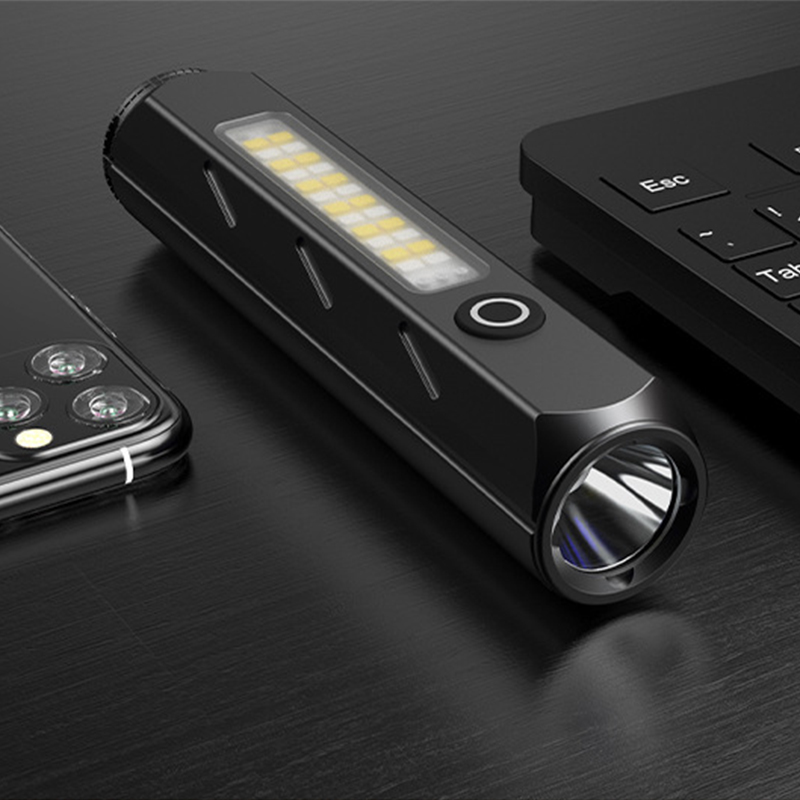 Krachtige SST40 LED 21700 TYPE - Edc (Every Day Carry recensie en prijs